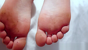 18 Years Old Sweaty Feet For A Nasty Footjob...