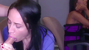 Teen Party At Office On Cam...