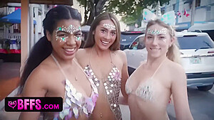 Kinky Gorgeous College Girls Celebrating Juicy Pussies Stretched By Horny Stranger...