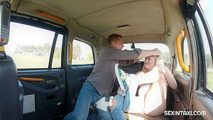 Horny Blonde Showed Tits To Taxi Driver Cayla Lyons And Steve Q...