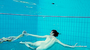 Nudist teen enjoy nude swimming and...