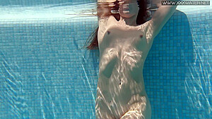 Nicole Pearl The Most The World Swimming...