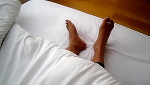 Sexy indian toenails...