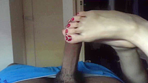 Japanese gf toe griped the tip...