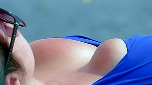 Perfect Huge Boobs Milf In Bikini Beach...