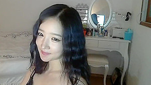This Gorgeous Korean Babe Strips On Webcam Tease Pt1 Full Clip On Xbabehu...