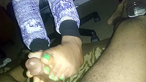 Green mood polish, ebony foot job...