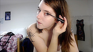 Webcam Hacked Amateur Girl Walking Around Nude Getting Ready For Tinder...